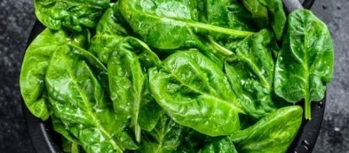 Con la Primavera la natura rinasce: fallo anche tu con gli spinaci!